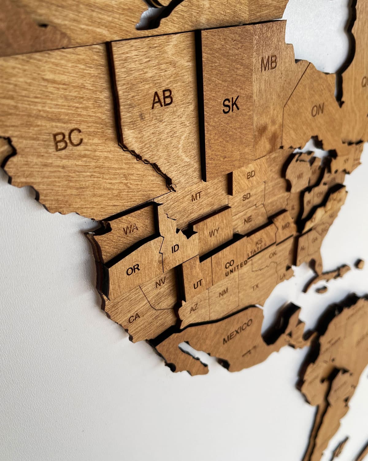Drewniana Mapa Świata 3D Sikorka® z drewna w kolorze Dąb - 120x60cm