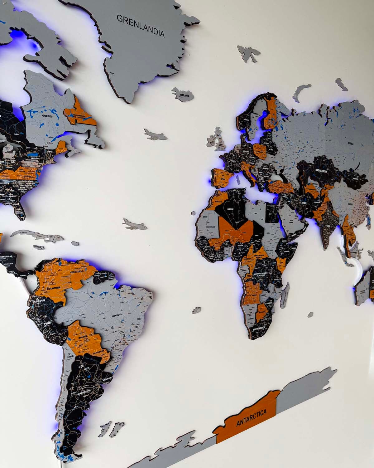 Drewniana Mapa Świata Podświetlana LED 3D Premium Sikorka® - 200x100cm - Nie